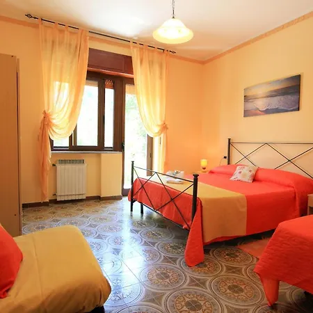 Casa Vacanze Le Querce San Severino Exterior photo